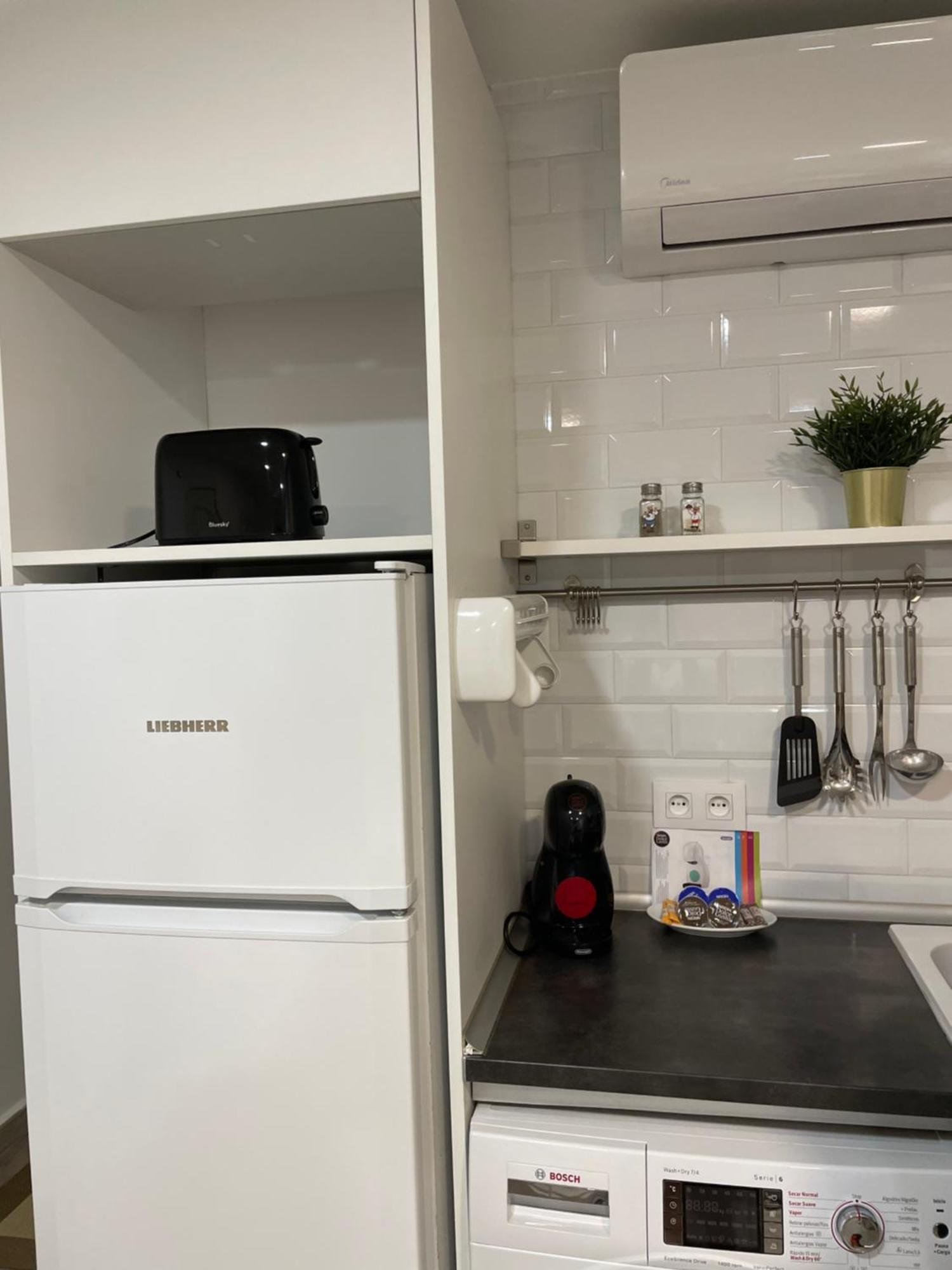 C1 Madrid, Zona Exclusivaアパートメント エクステリア 写真